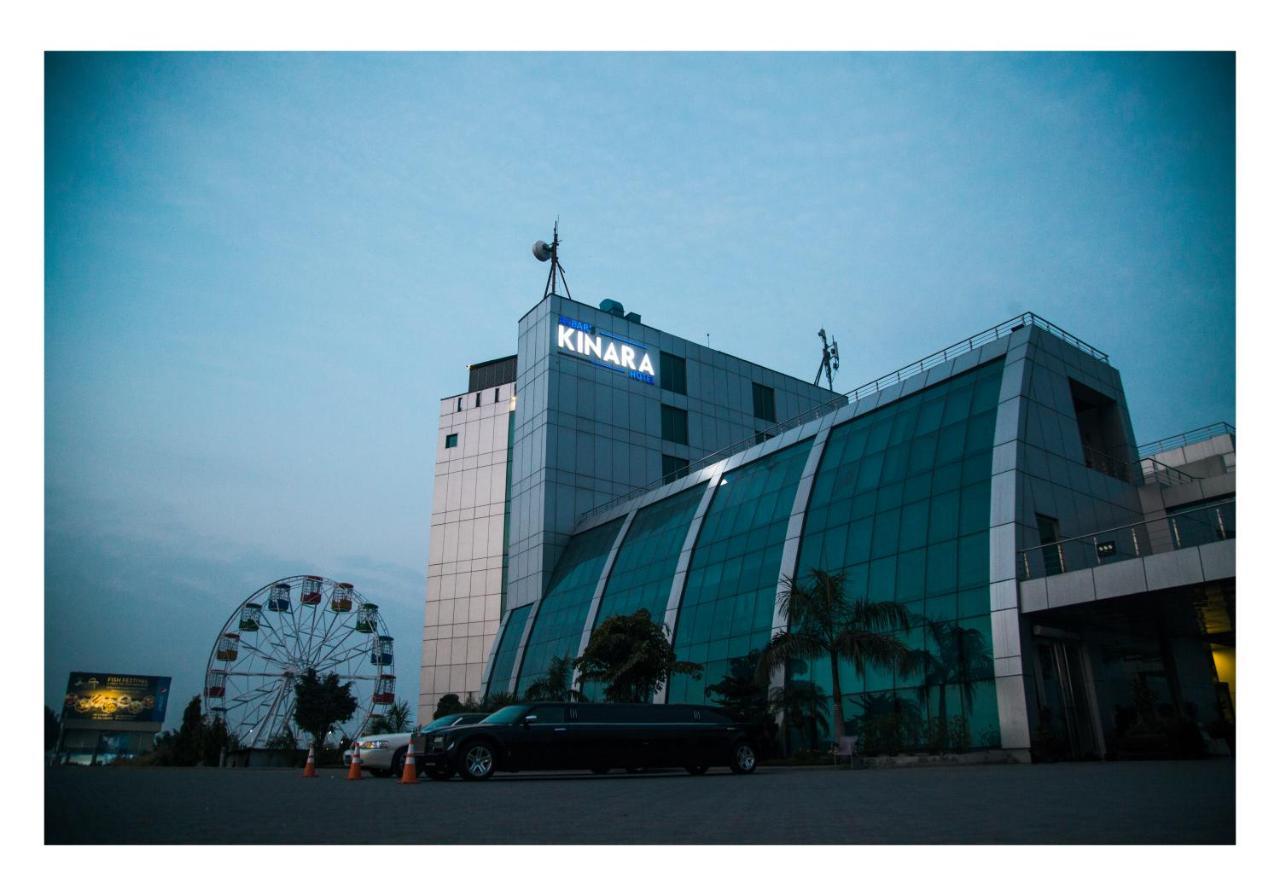 Hotel Akbars Kinara Sialkot Esterno foto