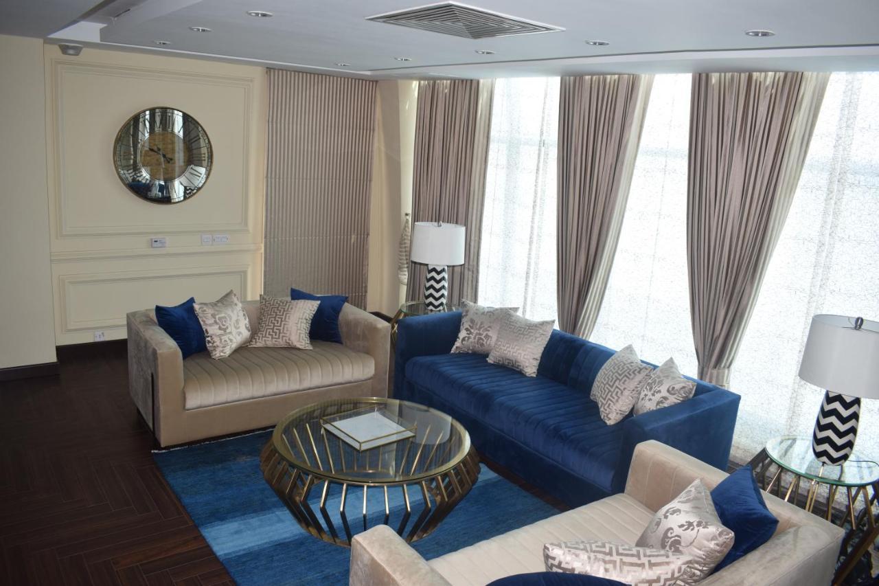 Hotel Akbars Kinara Sialkot Esterno foto